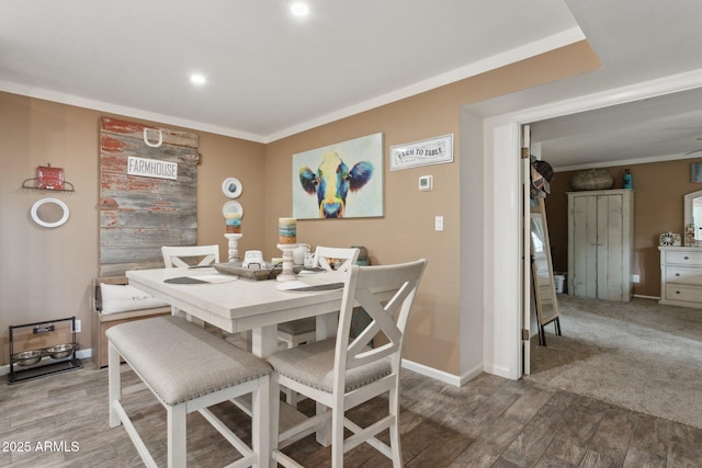 5154 N 83rd St, Scottsdale, AZ 85250 - dining area featuring wood finished floors, baseboards, crown molding, and recessed lighting