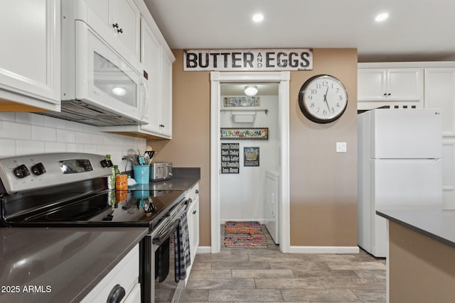 5154 N 83rd St, Scottsdale, AZ 85250 - kitchen featuring white appliances, tasteful backsplash, white cabinets, and recessed lighting