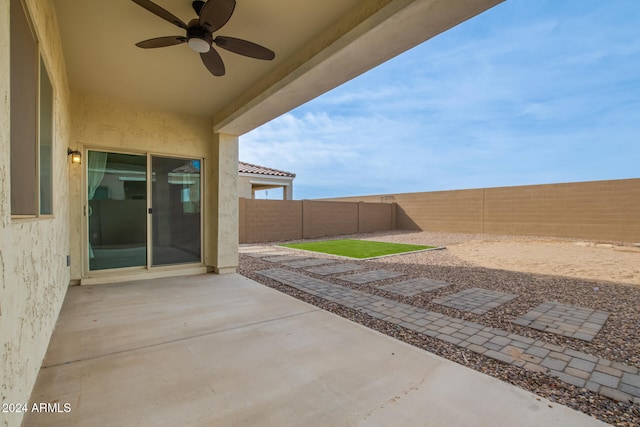 view of patio with ceiling fan