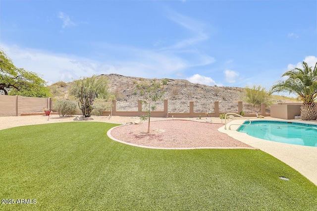 16219 S 14th Way, Phoenix, AZ 85048 - view of swimming pool featuring a mountain view