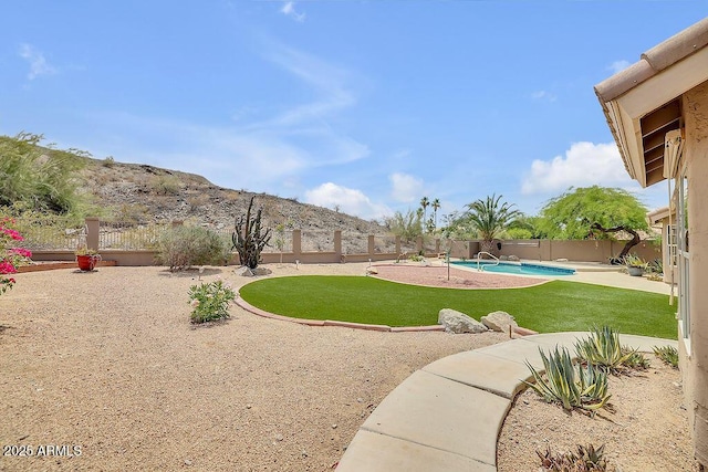 16219 S 14th Way, Phoenix, AZ 85048 - view of yard with a mountain view