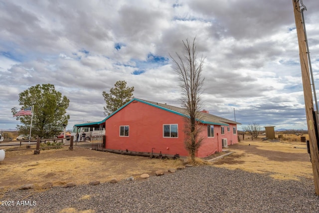 view of side of property