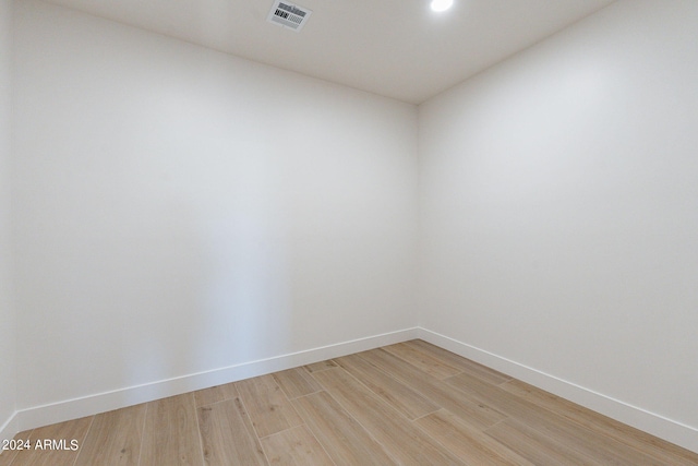 3939 S Veronica Ln, Gold Canyon, AZ 85118 - unfurnished room with baseboards, visible vents, and light wood-style floors