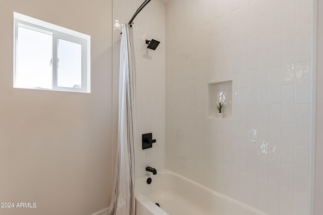 3939 S Veronica Ln, Gold Canyon, AZ 85118 - bathroom with shower / bath combo with shower curtain