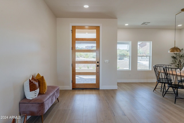 3939 S Veronica Ln, Gold Canyon, AZ 85118 - foyer featuring recessed lighting, baseboards, visible vents, and wood finished floors