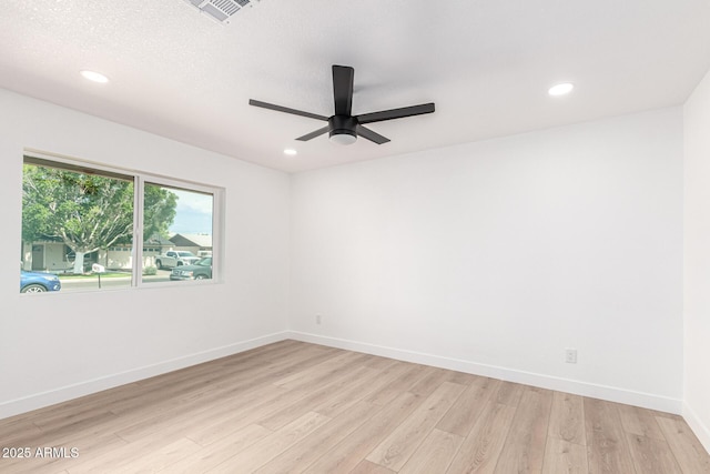 524 S Pioneer, Mesa, AZ 85204 - unfurnished room featuring light wood finished floors, a ceiling fan, recessed lighting, and baseboards
