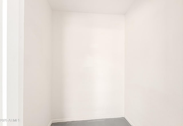 524 S Pioneer, Mesa, AZ 85204 - view of spacious closet