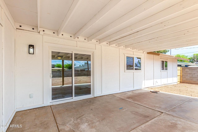 524 S Pioneer, Mesa, AZ 85204 - view of patio with fence