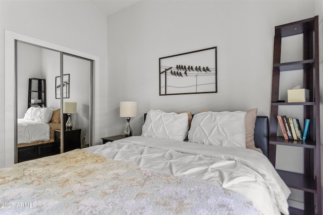 bedroom featuring a closet