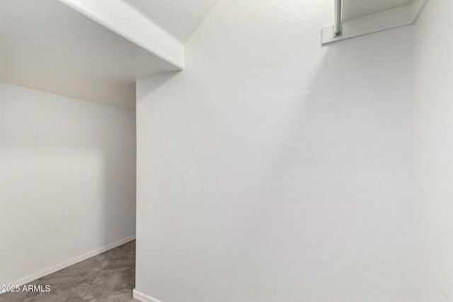 9148 W Meadow Dr, Peoria, AZ 85382 - view of walk in closet
