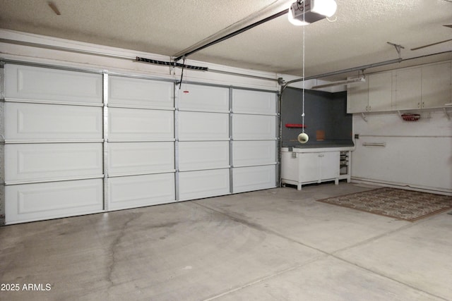 3345 E University Dr Unit 2, Mesa, AZ 85213 - garage featuring a garage door opener