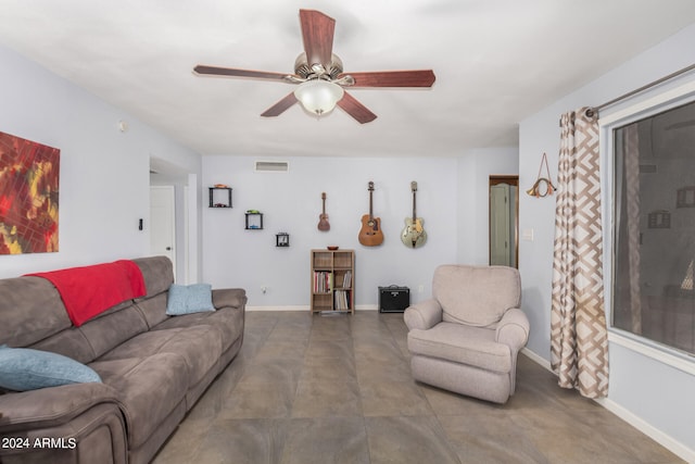 living room featuring ceiling fan