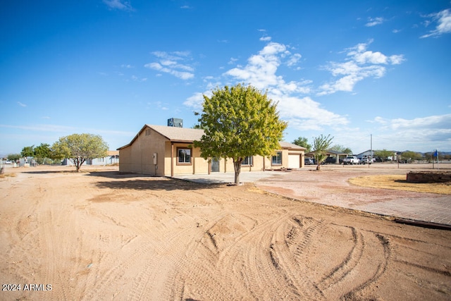 view of front of house