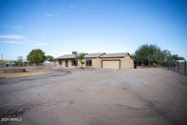 view of front facade featuring a garage