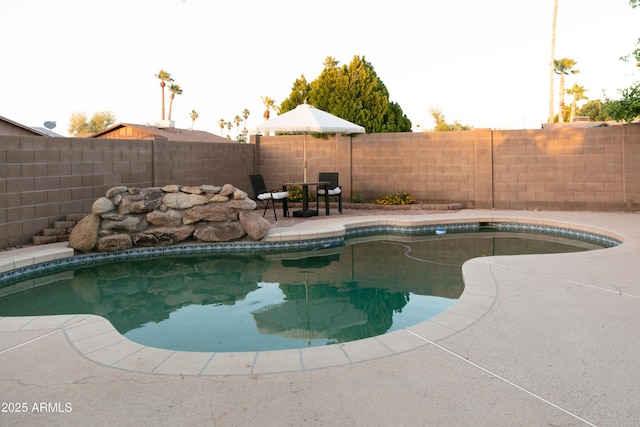 1894 E Julie Dr, Tempe, AZ 85283 - view of pool with a fenced backyard and a patio area