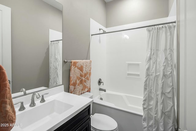 2051 E Aris Dr, Gilbert, AZ 85298 - bathroom with shower / tub combo, toilet, and vanity