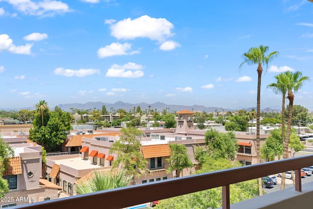 4200 N Miller Rd Unit 504, Scottsdale, AZ 85251 - balcony featuring a mountain view