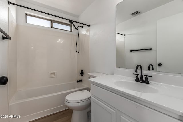 2112 S 160th Dr, Goodyear, AZ 85338 - full bath featuring vanity, tub / shower combination, and wood finished floors