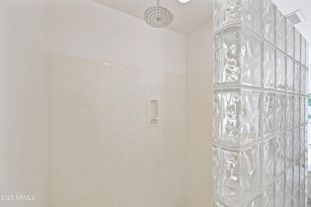 19242 W Pasadena Ave, Litchfield Park, AZ 85340 - bathroom featuring a tile shower