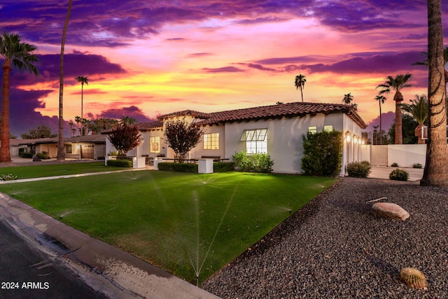 view of mediterranean / spanish-style home