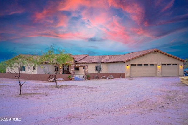 view of front facade with a garage