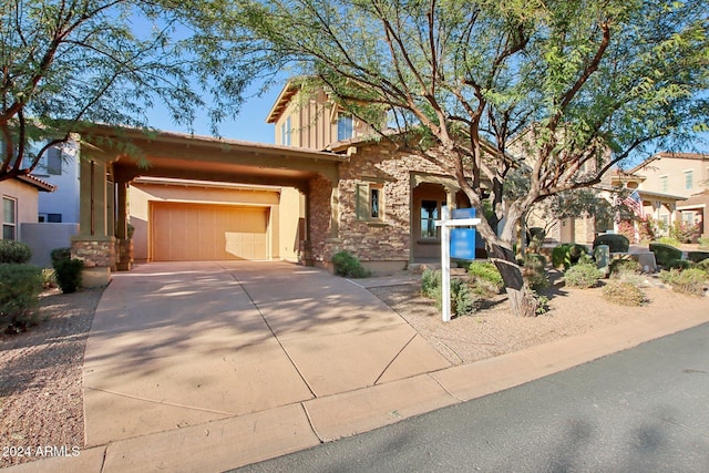 view of front facade featuring a garage