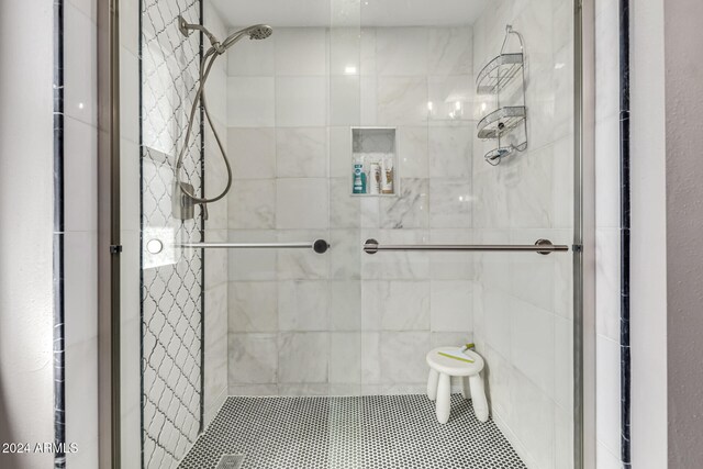 bathroom featuring walk in shower