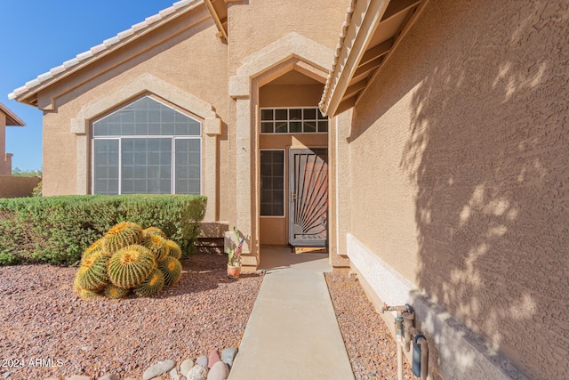 4356 E Rancho Tierra Dr, Cave Creek, AZ 85331 - doorway to property featuring stucco siding