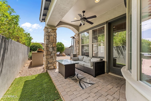 9285 E Canyon Vw, Scottsdale, AZ 85255 - view of patio featuring outdoor lounge area, a ceiling fan, and fence