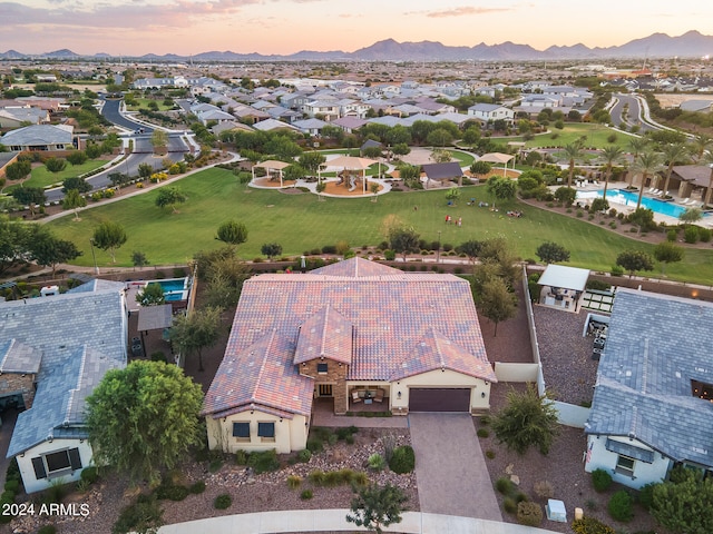 view of aerial view at dusk