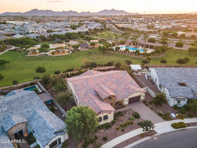 view of aerial view at dusk