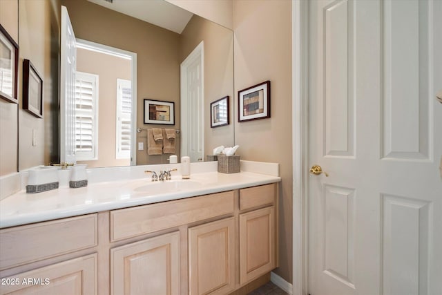 7291 E Eagle Feather Rd, Scottsdale, AZ 85266 - bathroom featuring vanity