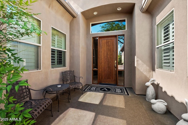 7291 E Eagle Feather Rd, Scottsdale, AZ 85266 - entrance to property featuring stucco siding