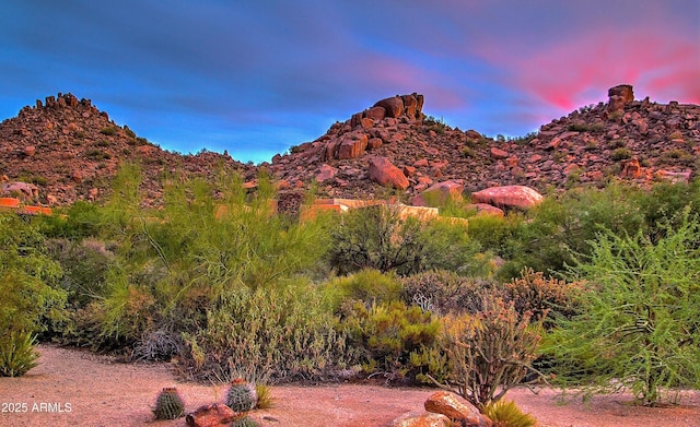 7291 E Eagle Feather Rd, Scottsdale, AZ 85266 - mountain view