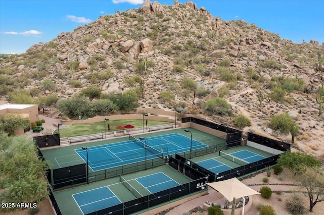 7291 E Eagle Feather Rd, Scottsdale, AZ 85266 - view of tennis court with a mountain view