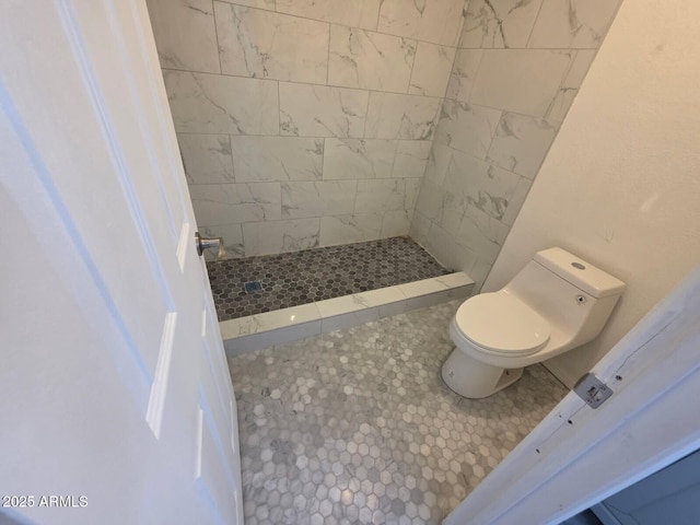 702 W Sequoia Dr, Phoenix, AZ 85027 - full bathroom with a stall shower and toilet