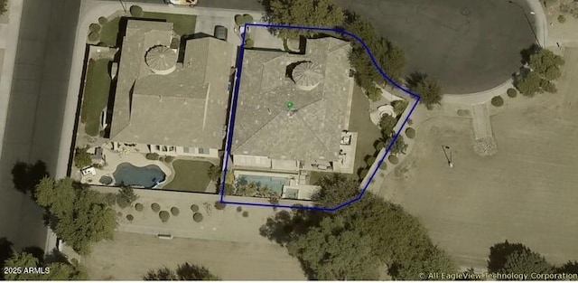 3225 E Cardinal Ct, Chandler, AZ 85286 - aerial overview of property's location with property boundaries highlighted