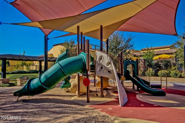 1260 E Sweet Citrus Dr, Queen Creek, AZ 85140 - communal playground featuring fence