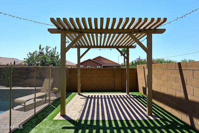 2005 E Anderson Dr E, Phoenix, AZ 85022 - view of patio with a pergola and a fenced backyard