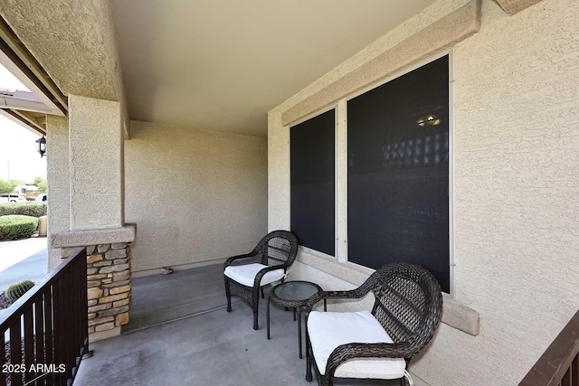 2005 E Anderson Dr E, Phoenix, AZ 85022 - view of patio with a porch