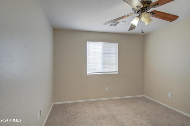 274 S 18th St, Coolidge, AZ 85128 - unfurnished room with light colored carpet and ceiling fan