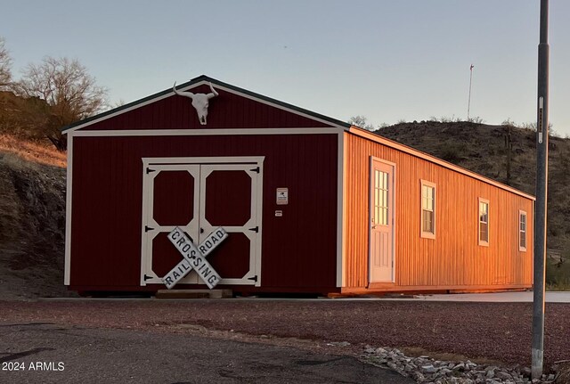 view of outdoor structure