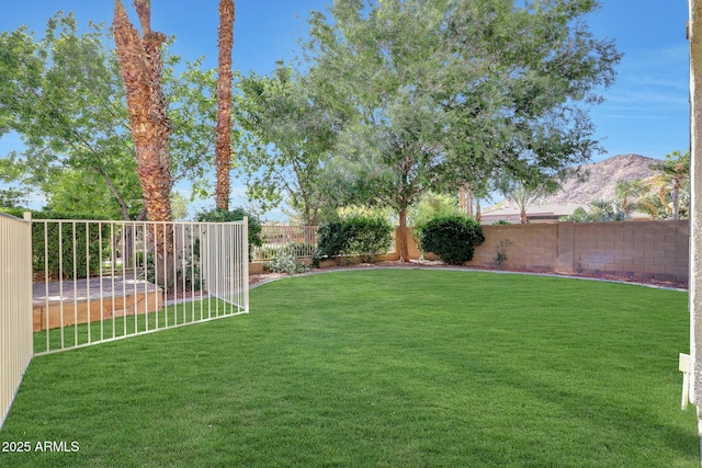 5726 W Park View Ln, Glendale, AZ 85310 - view of yard with a mountain view