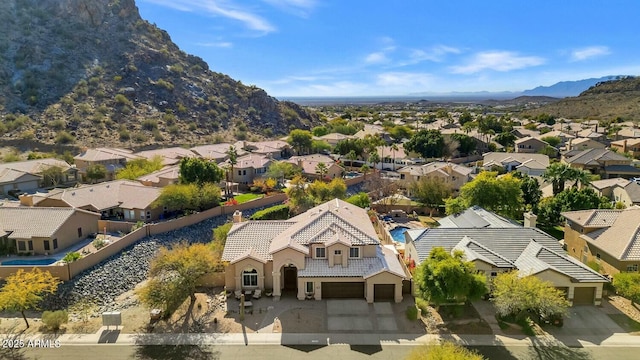 bird's eye view with a mountain view