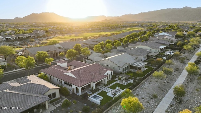 bird's eye view with a mountain view