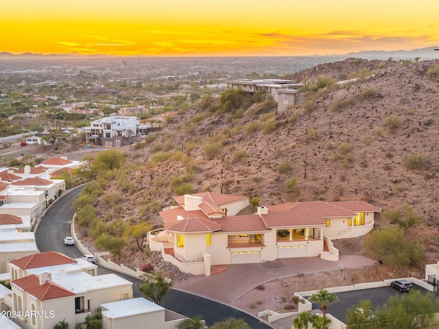 view of aerial view at dusk