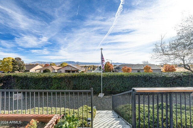 view of yard with a mountain view