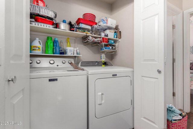 11375 E Sahuaro Dr Unit 1062, Scottsdale, AZ 85259 - laundry room featuring separate washer and dryer