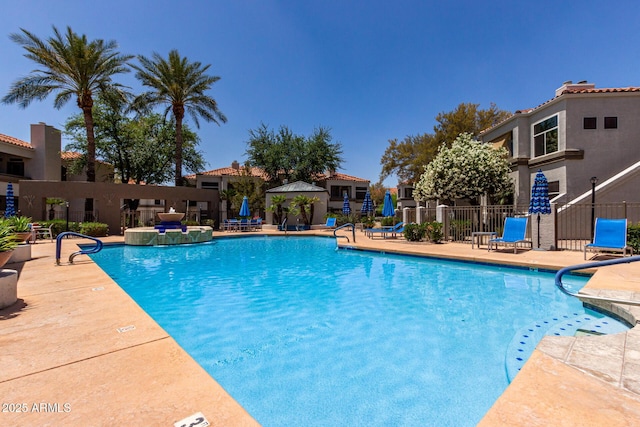 11375 E Sahuaro Dr Unit 1062, Scottsdale, AZ 85259 - community pool with fence and a patio