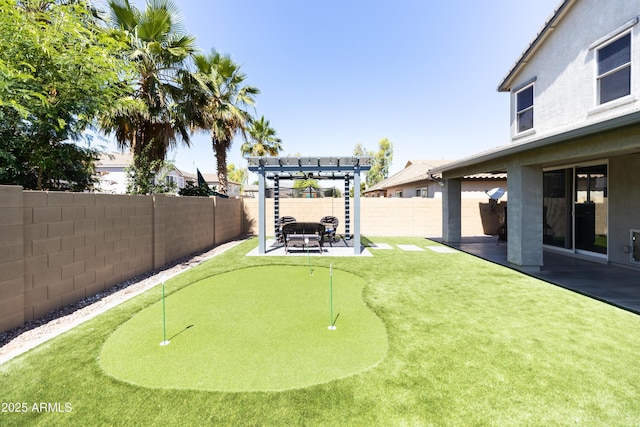 view of yard with a patio area and a pergola